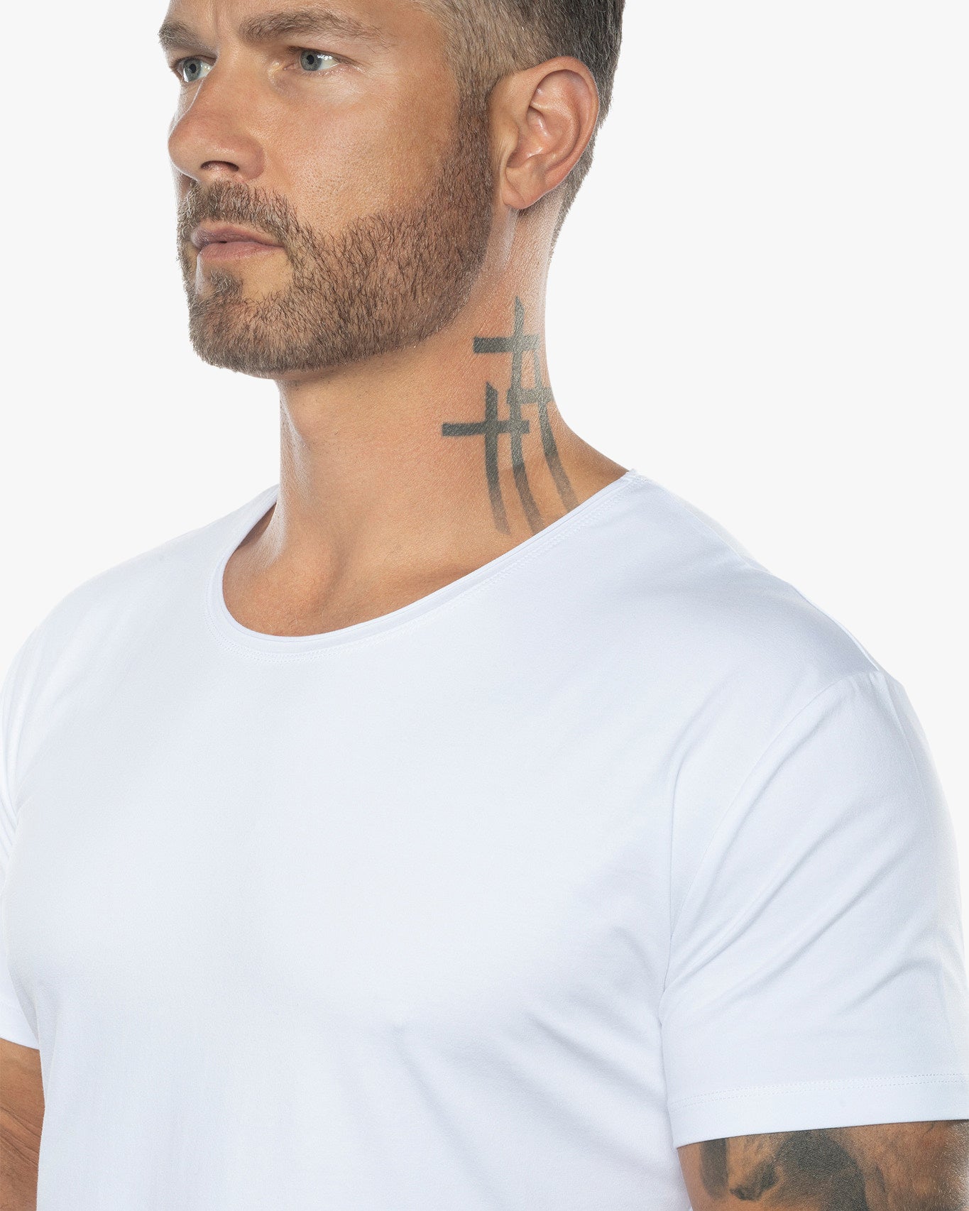 Silas Raw Neck Slim Fit Tee - White Zircon