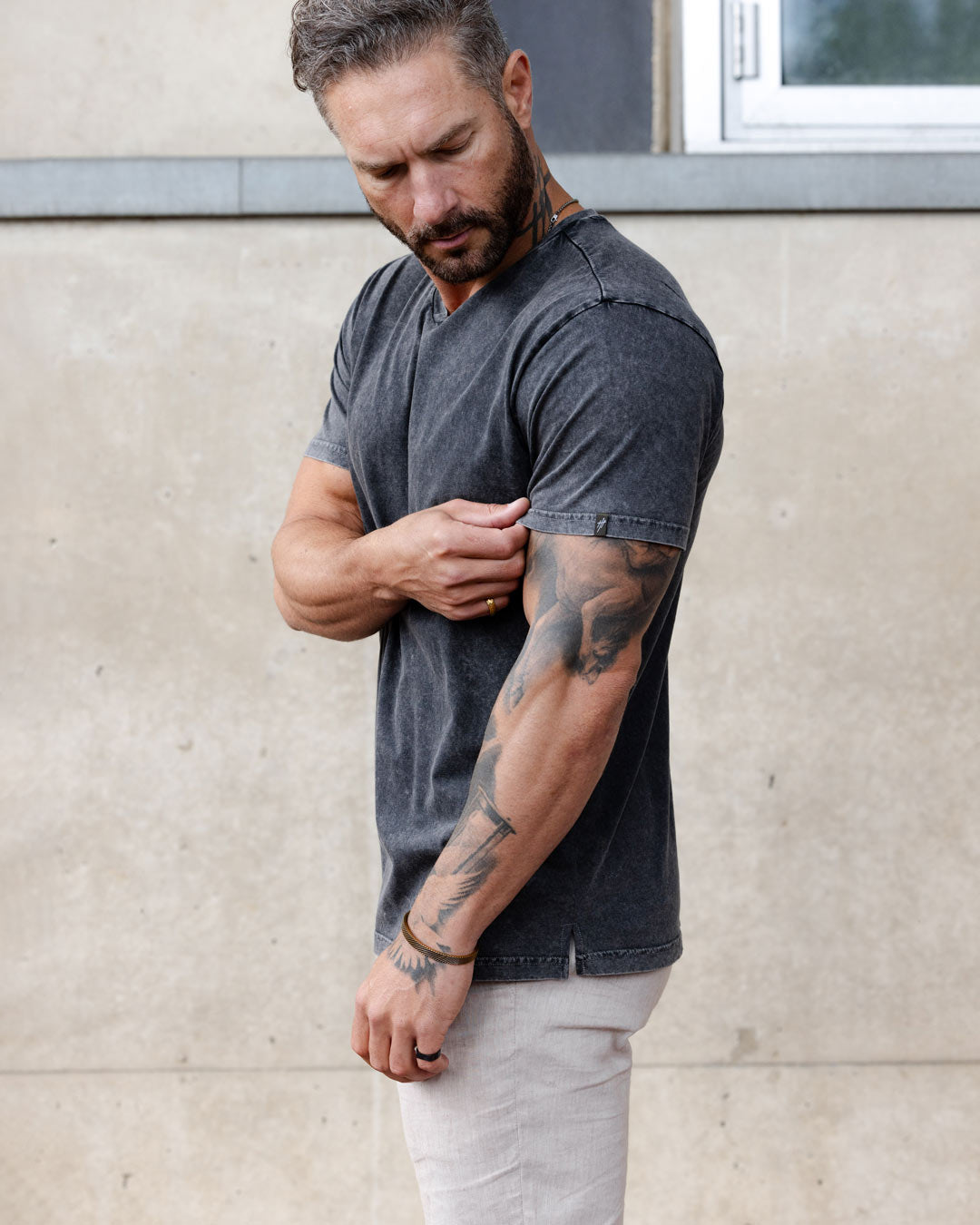 Rey Acid Wash Slim Fit V Neck Tee - WESTON JON BOUCHÉR