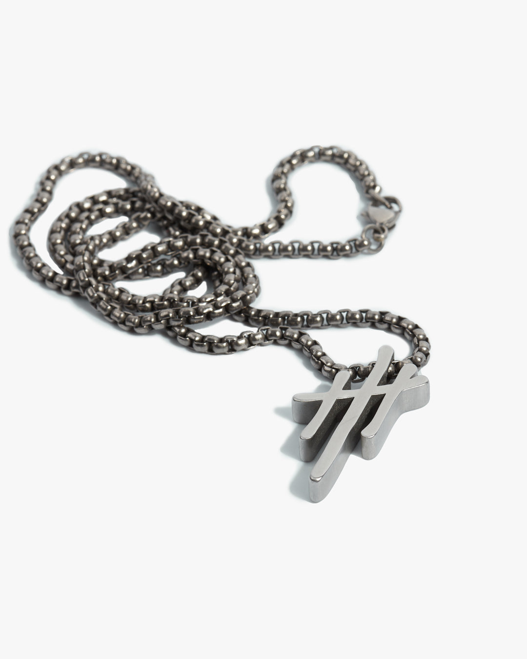 Tristan Pendant Titanium Box Chain Necklace