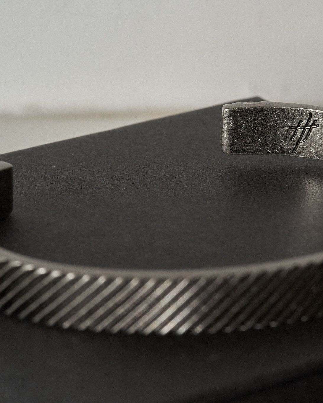 The Vesper Cuff - WESTON JON BOUCHÉR