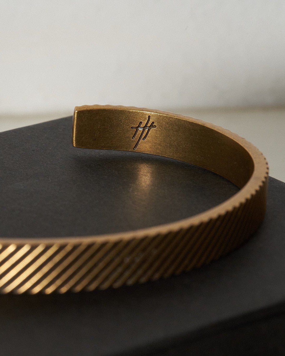 Vesper Cuff Men's Bracelet - WESTON JON BOUCHÉR