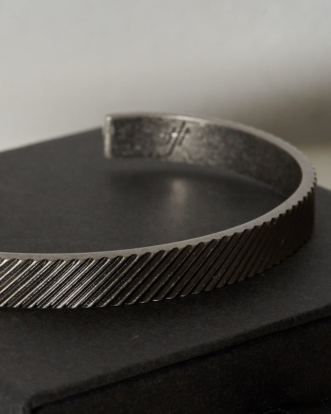 The Vesper Cuff - WESTON JON BOUCHÉR
