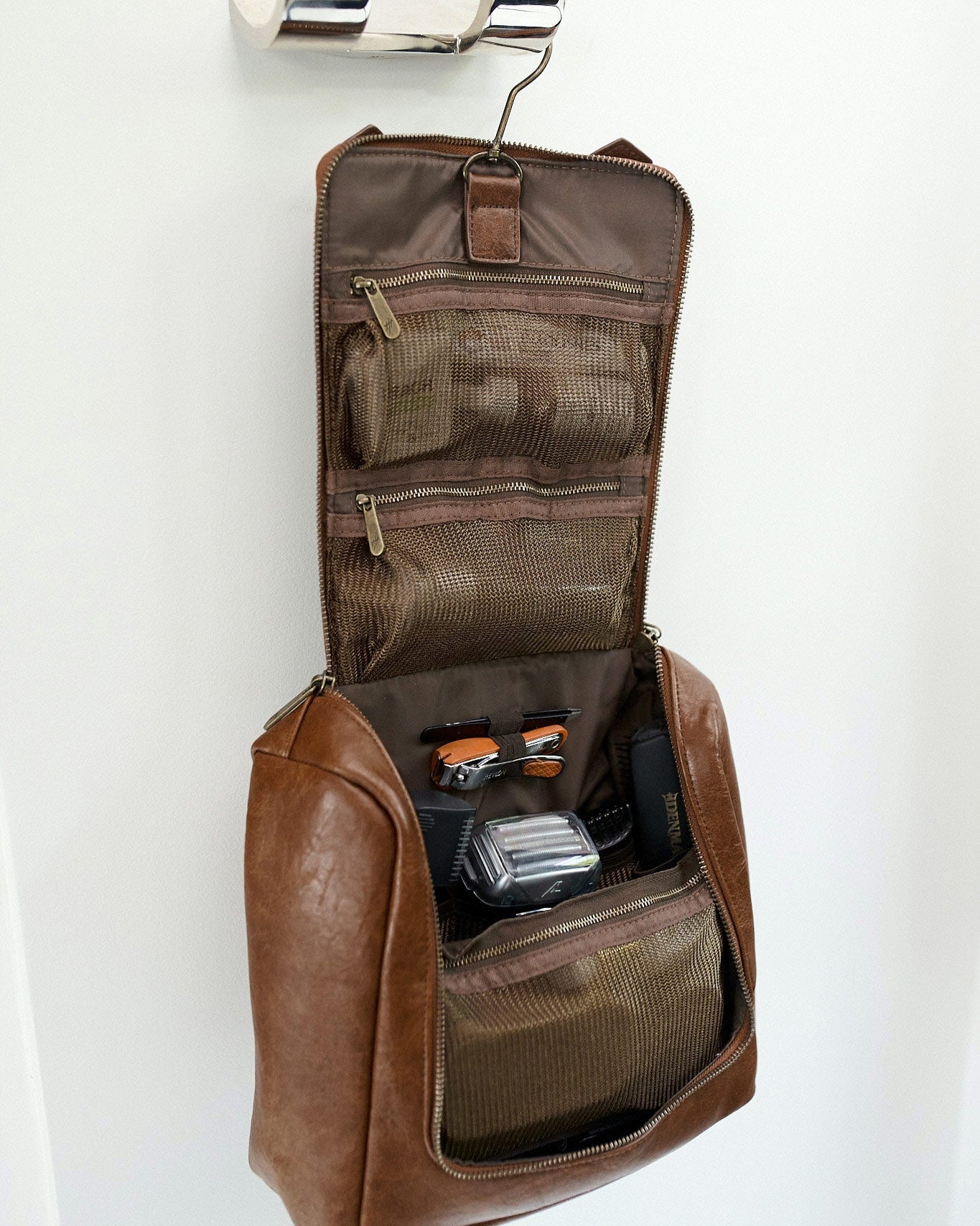 The Traveler - Men's Large Toiletry Bag - WESTON JON BOUCHÉR