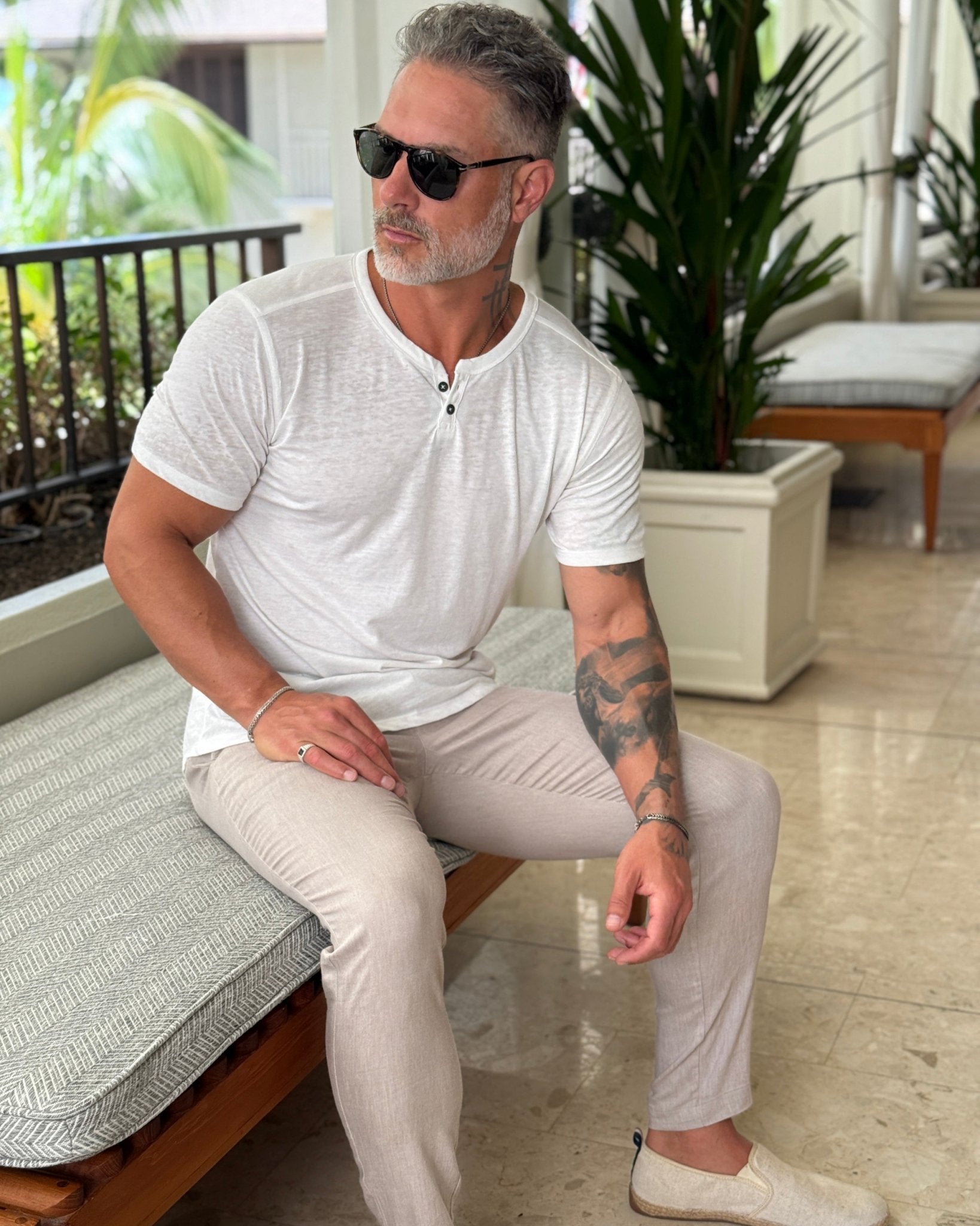 SS Burnout Lightweight SLIM fit Henley - WESTON JON BOUCHÉR