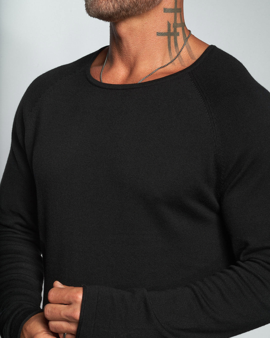 Lightweight Slim Fit Sweater