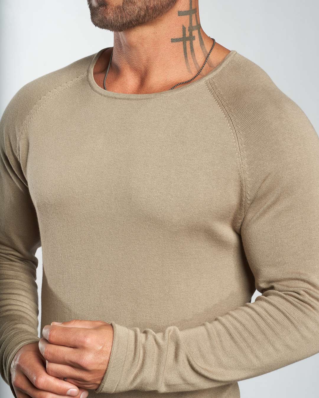 Lightweight Slim Fit Sweater