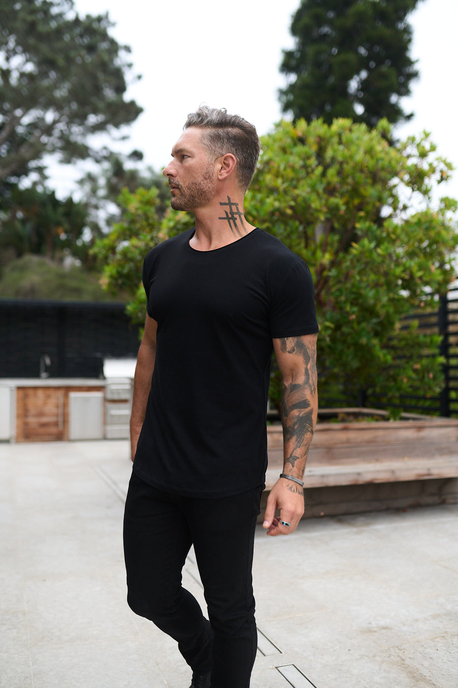 The Silas Raw Neck Slim Fit Tee - WESTON JON BOUCHÉR